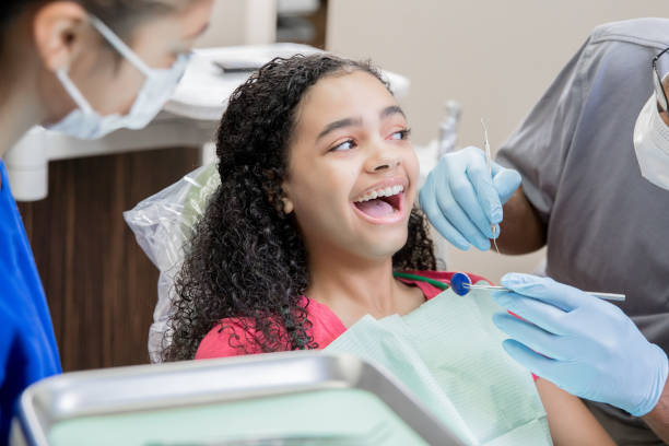 Best Emergency Tooth Extraction  in Appomattox, VA